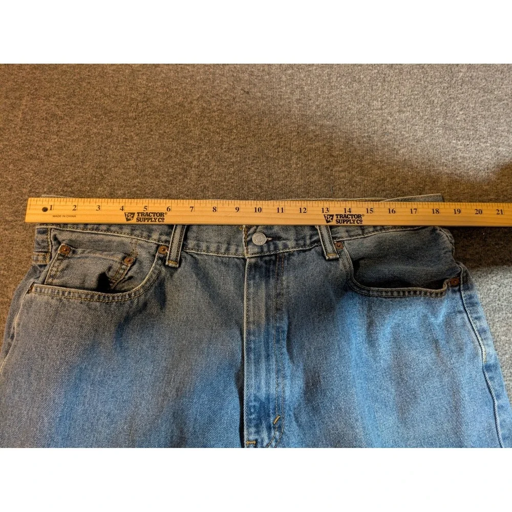 Levi's‎ Jeans Men's 550  38x32 Medium Blue Relaxed Fit 90s Vintage